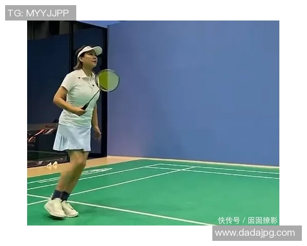 李静的羽毛球之路:从赛场到人生的精彩对话 李静的羽毛球之路:从赛场到人生的精彩对话