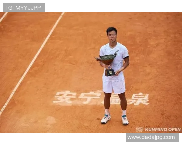 重庆网球队在全国锦标赛积分榜上以54分稳居第一名展现强劲实力 重庆网球队在全国锦标赛积分榜上以54分稳居第一名展现强劲实力